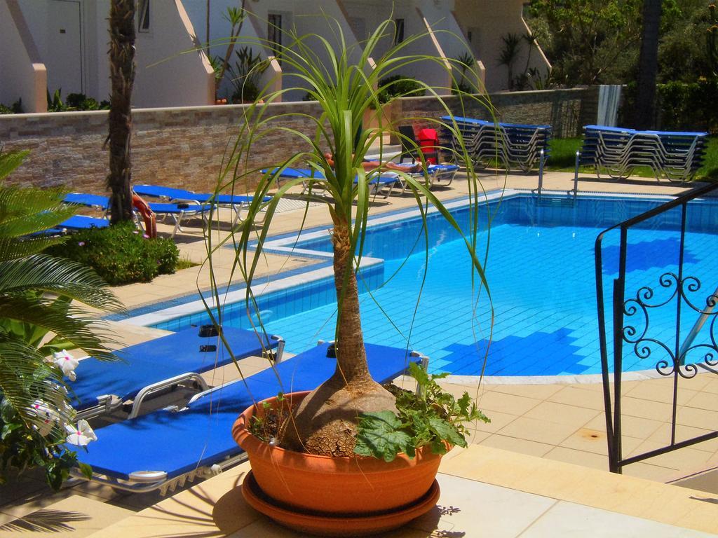 Emerald Hotel Малиа Экстерьер фото