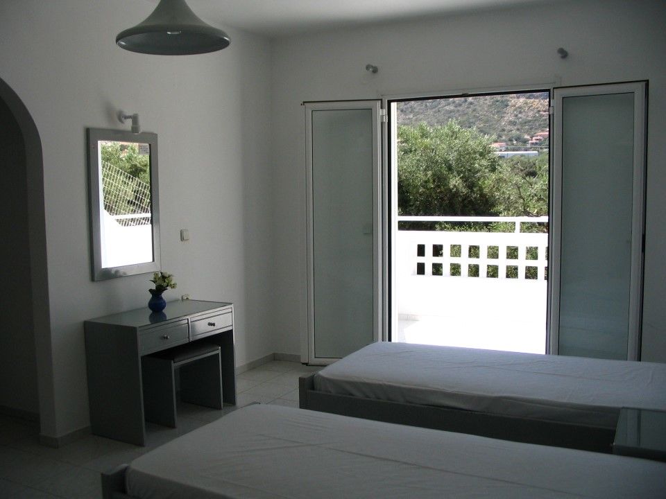 Emerald Hotel Малиа Экстерьер фото